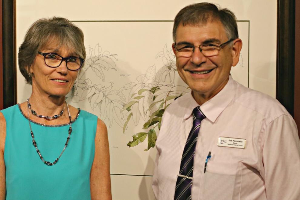 World-renowned bird artist's works to be displayed on the Tablelands
